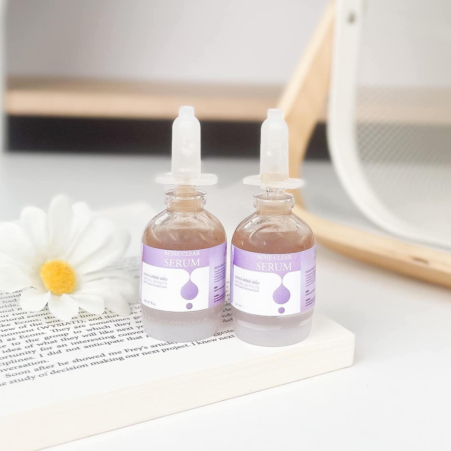 เซรั่มบำรุงผิวหน้าผสมสารสกัดจากพืช